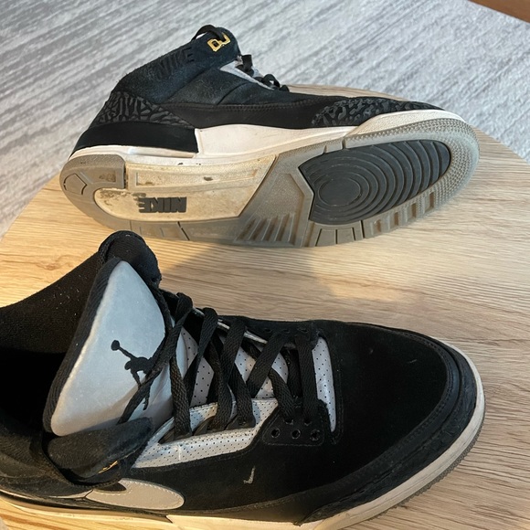 Air Jordan 4 - Picture 1 of 4